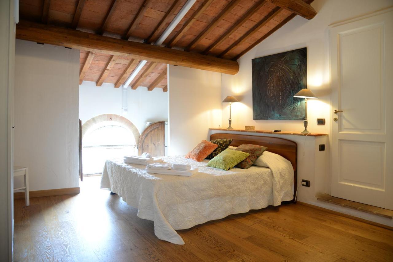L'Albero Di Gameli Bed & Breakfast Chiusi Dış mekan fotoğraf