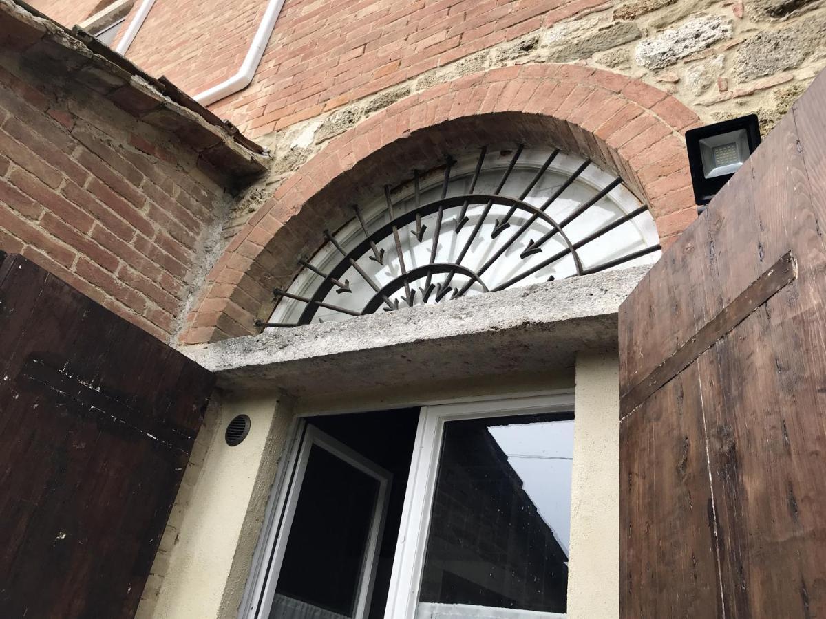 L'Albero Di Gameli Bed & Breakfast Chiusi Dış mekan fotoğraf