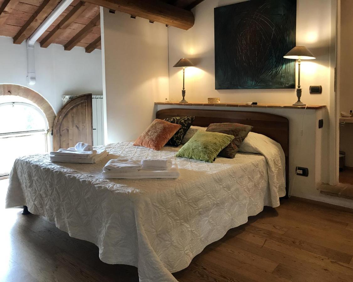 L'Albero Di Gameli Bed & Breakfast Chiusi Dış mekan fotoğraf