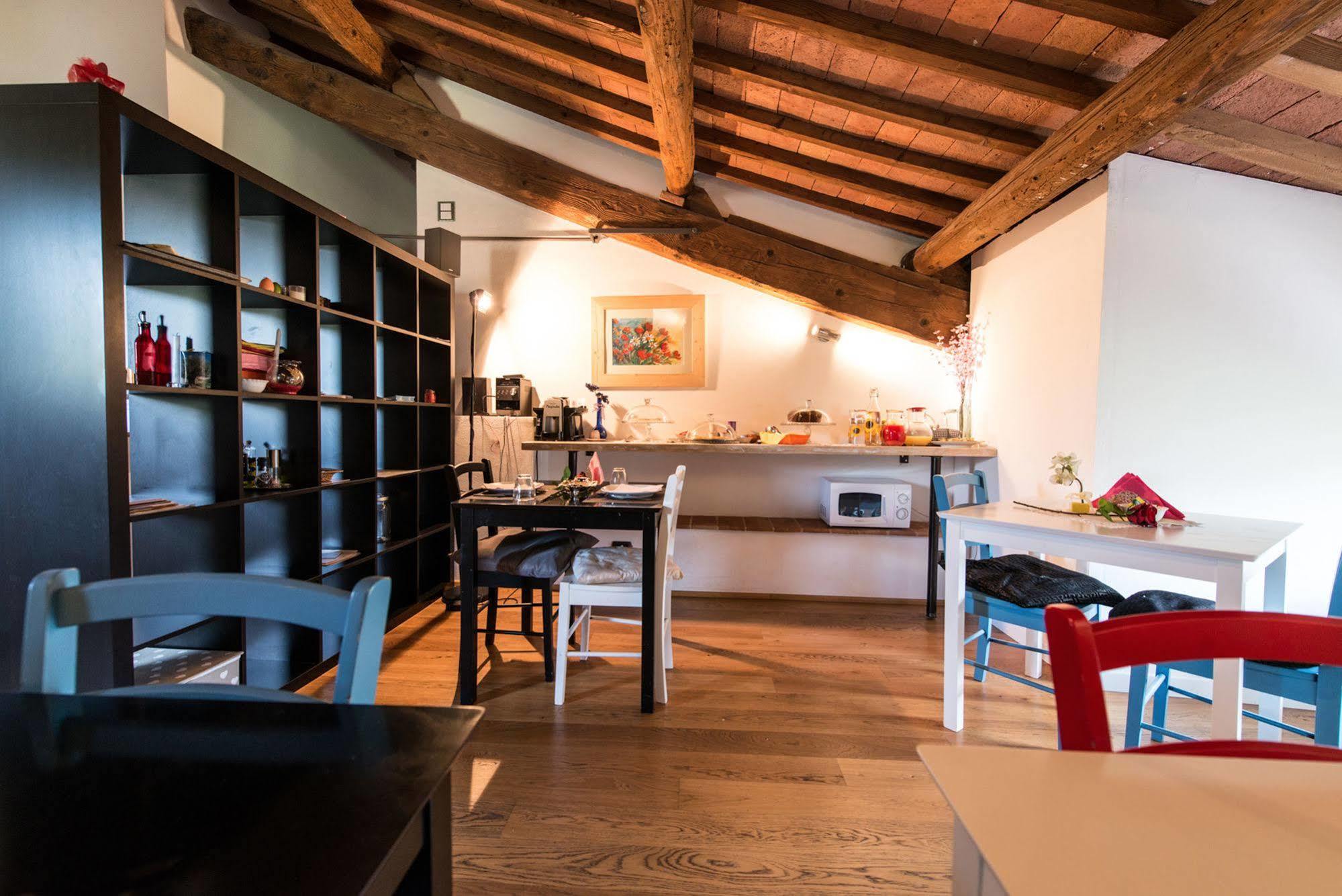 L'Albero Di Gameli Bed & Breakfast Chiusi Dış mekan fotoğraf